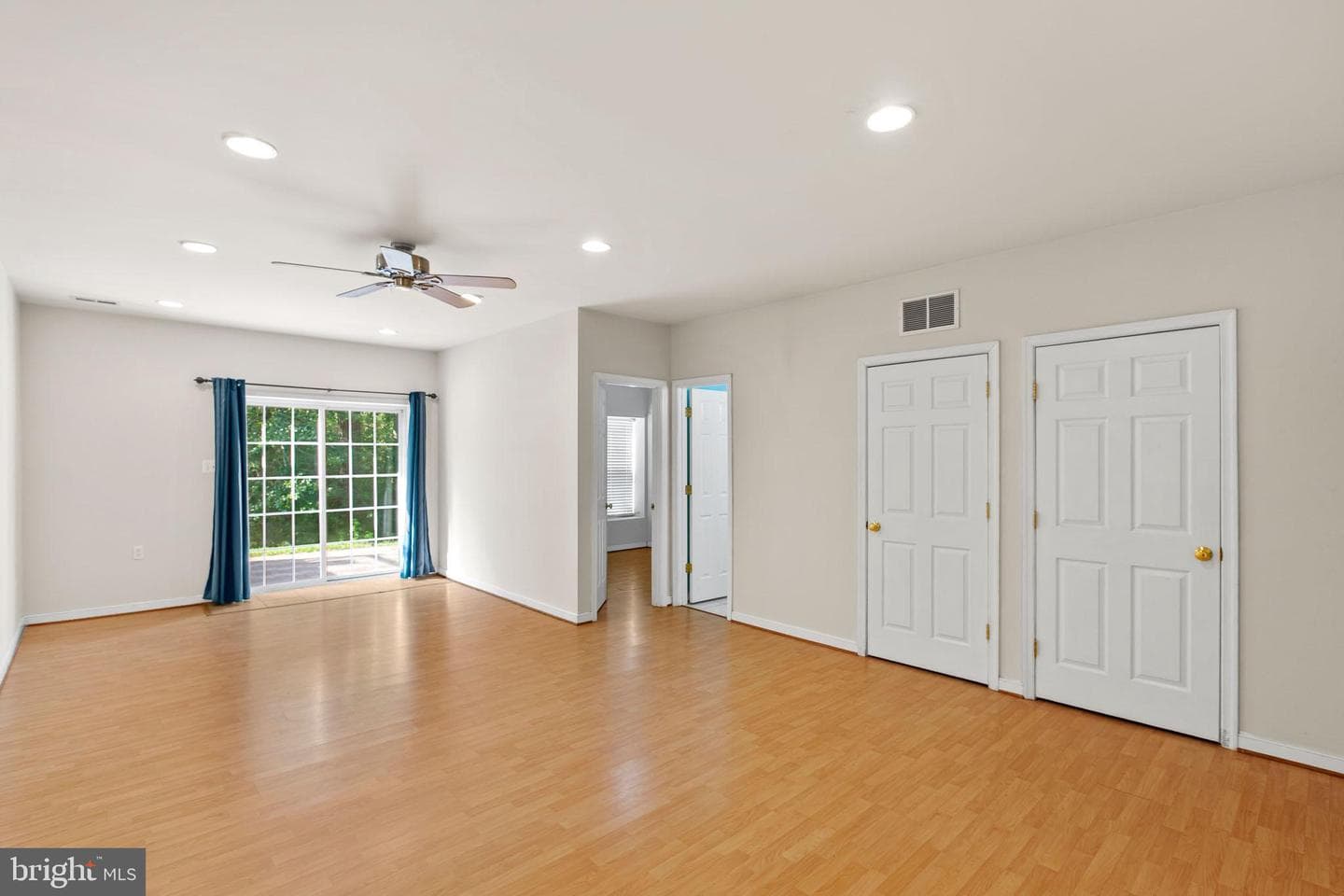 23421 Dahlia Circle photo 15