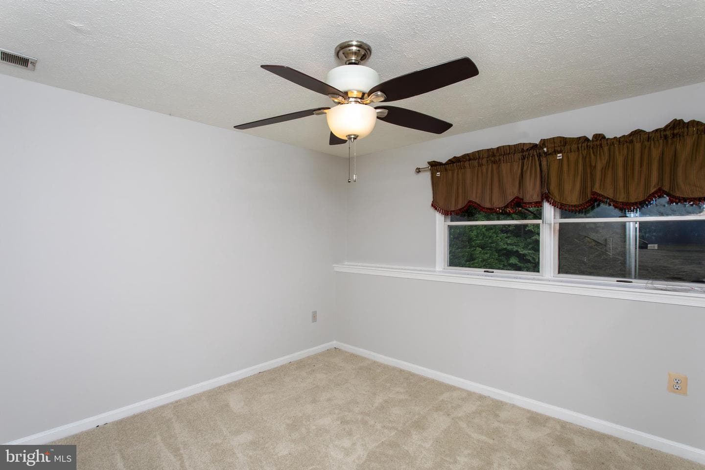 39620 Ellen Court photo 44