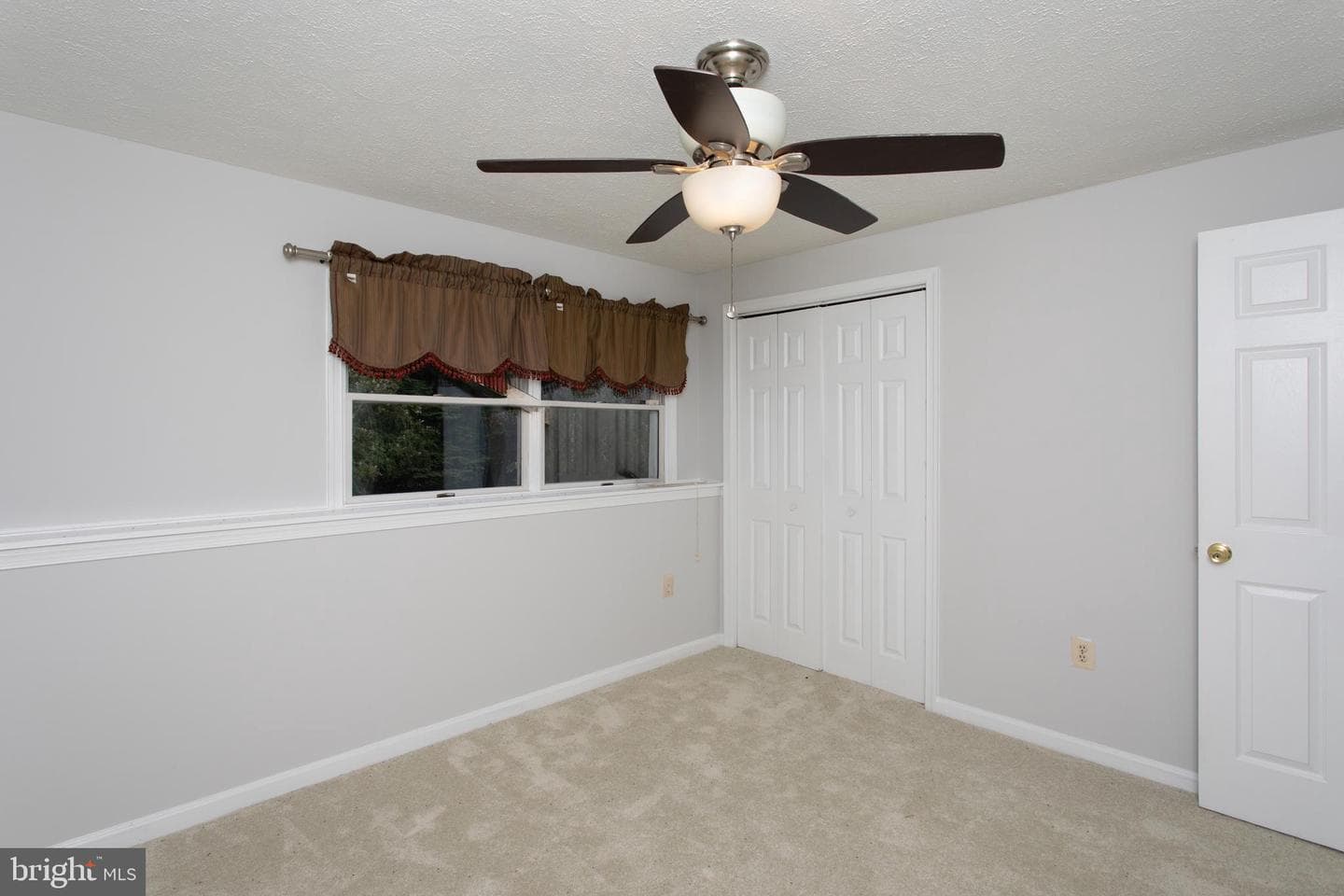 39620 Ellen Court photo 45