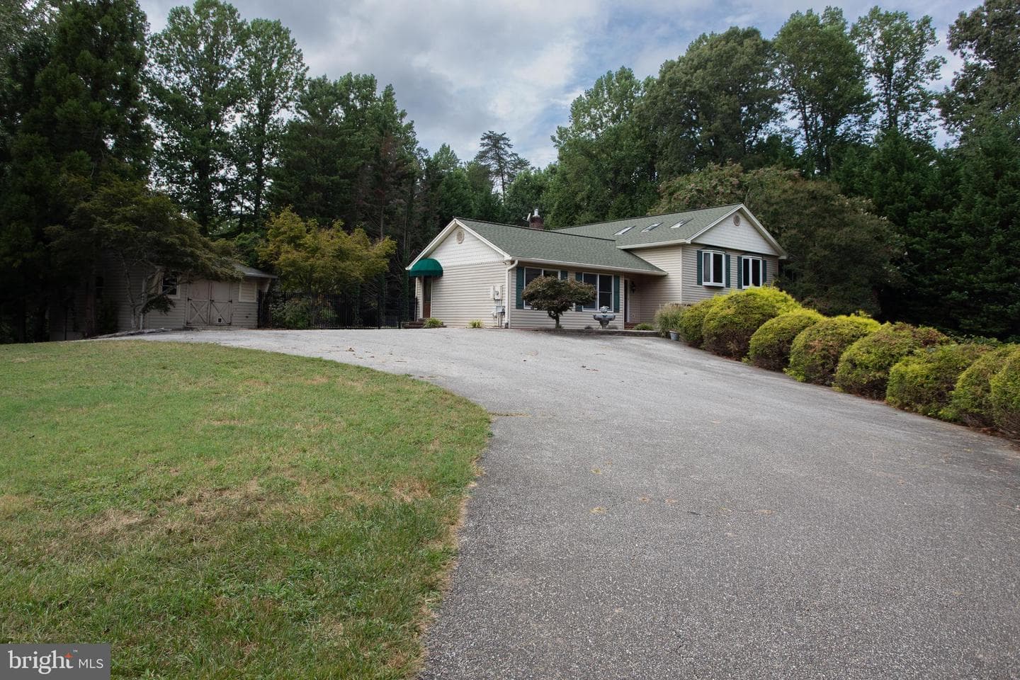 39620 Ellen Court photo 6