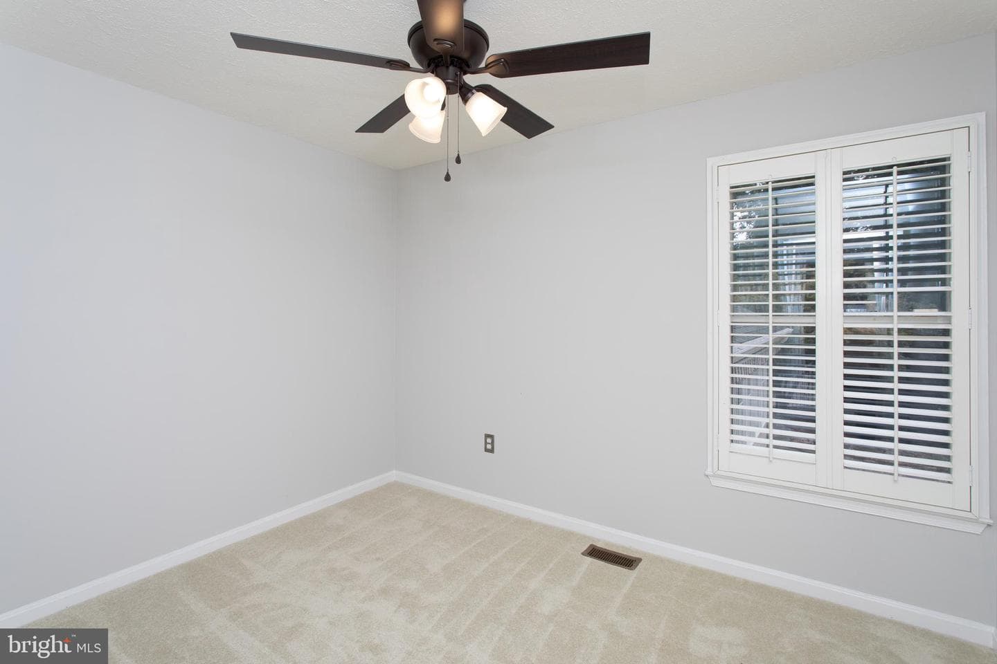 39620 Ellen Court photo 86