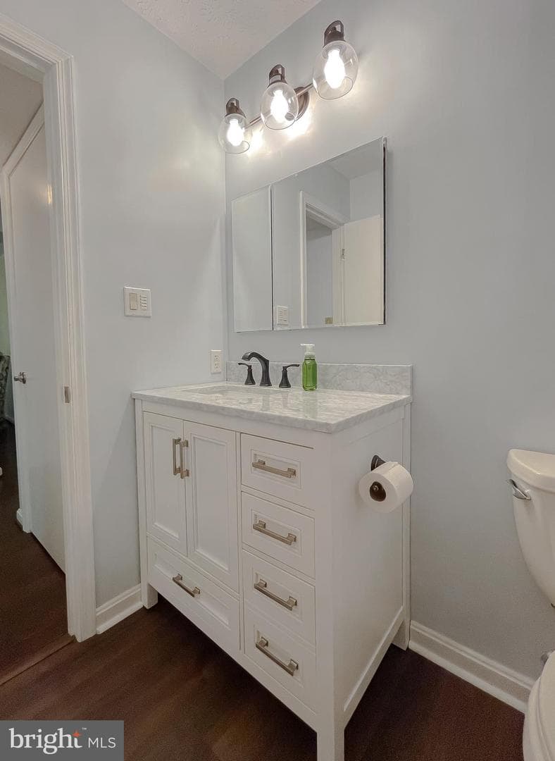 44563 Mistletoe Lane photo 16