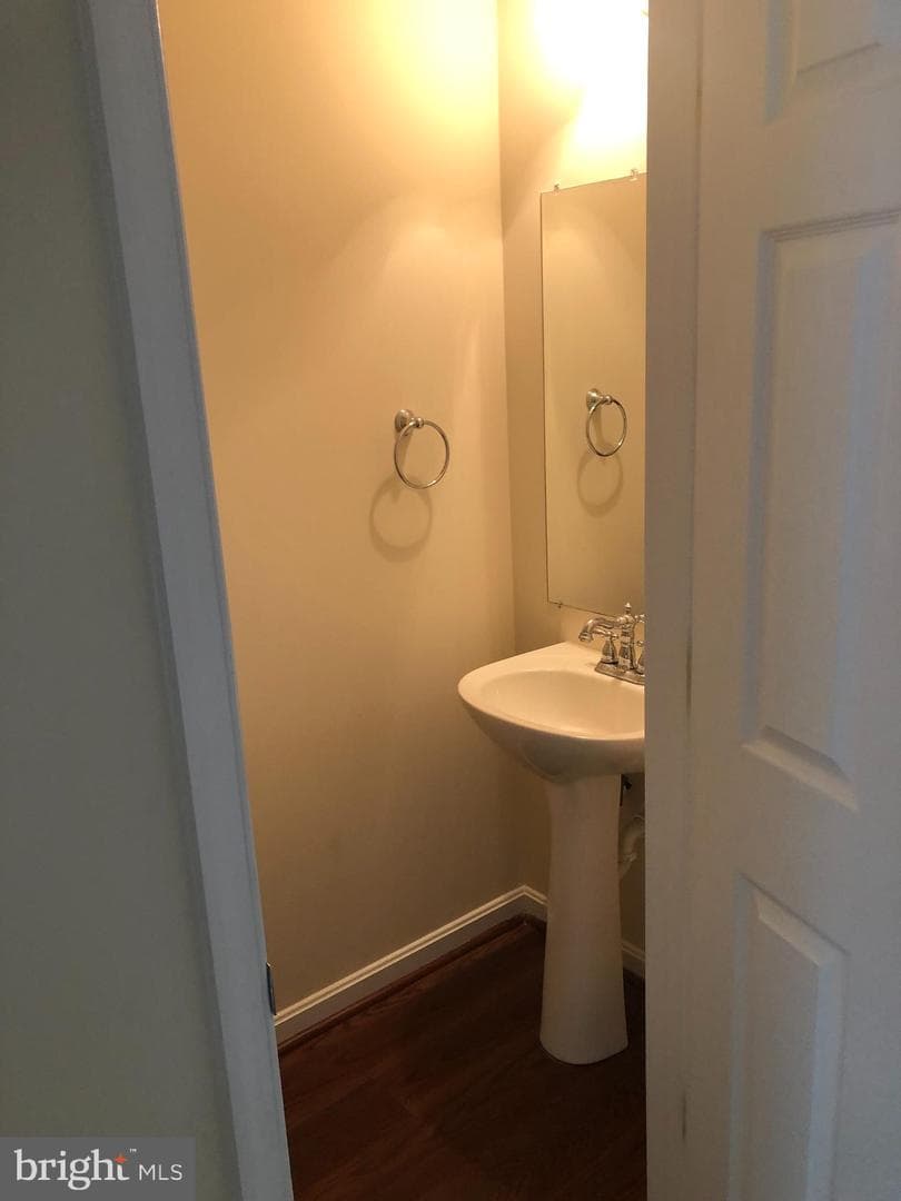 45711 N Maxine Way photo 11