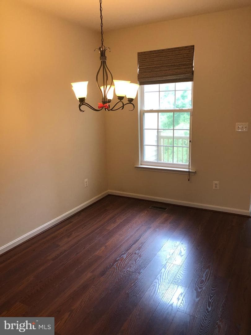 45711 N Maxine Way photo 15