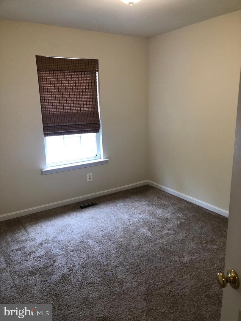 45711 N Maxine Way photo 26