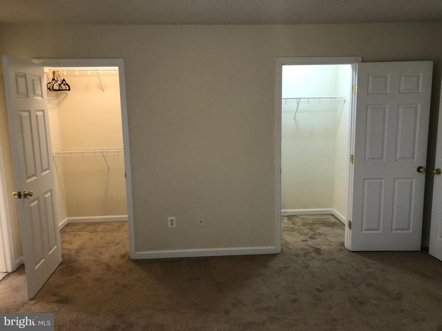 45711 N Maxine Way photo 29