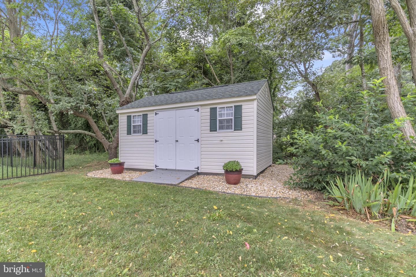 21541 Willis Wharf Court photo 34