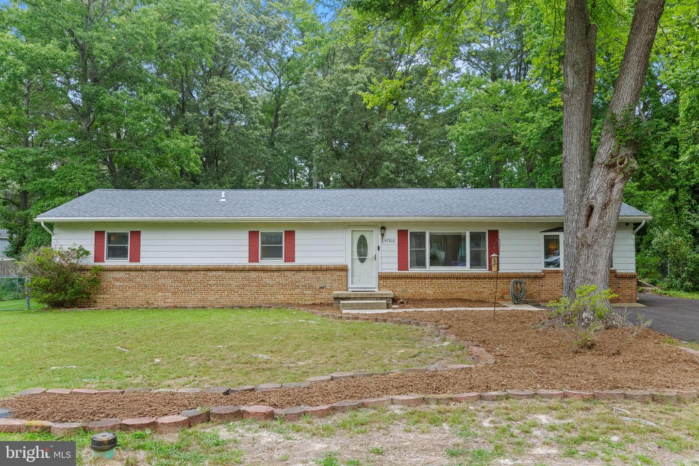 47908 Mary Lynn Drive photo 1