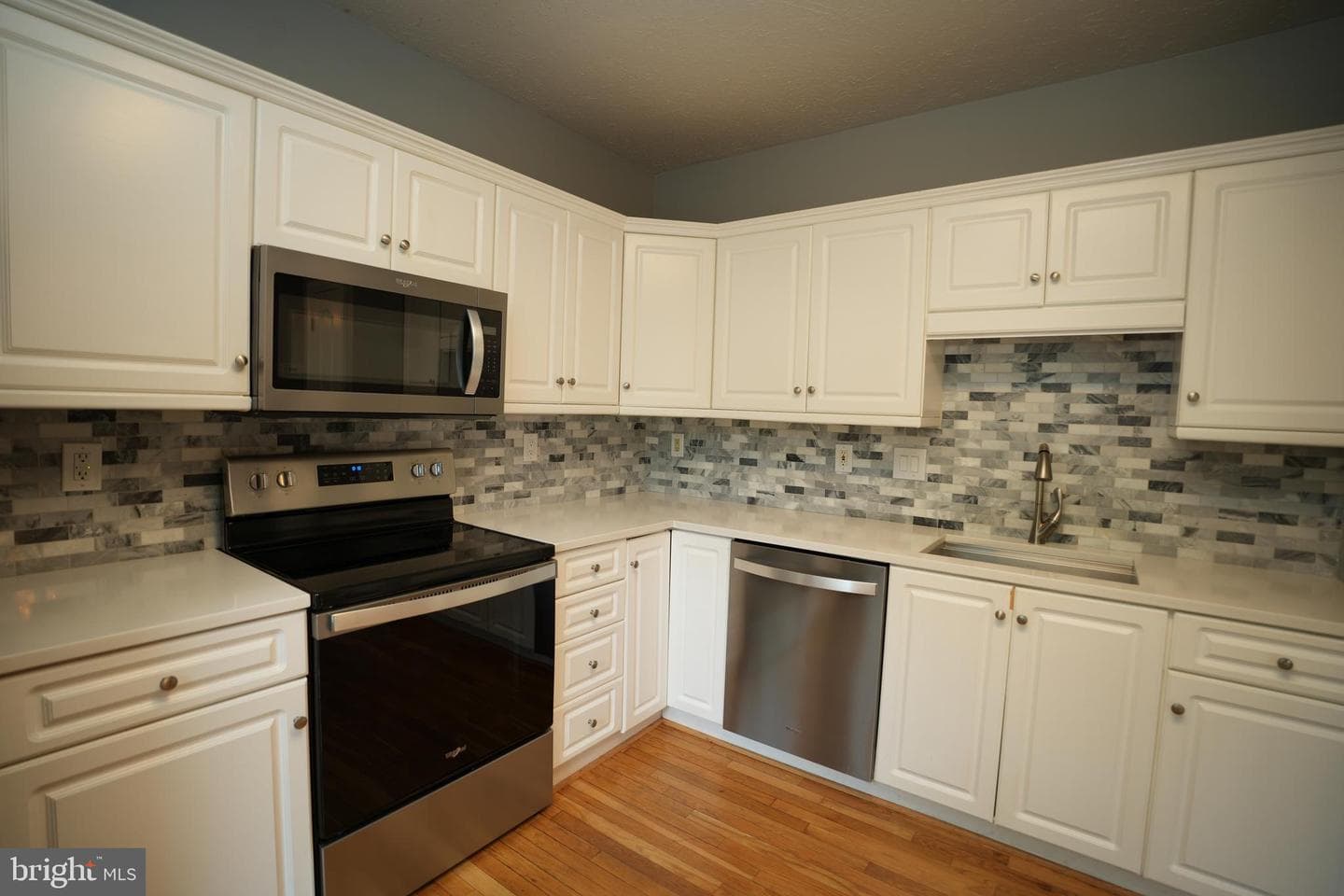 48379 Surfside Drive photo 12