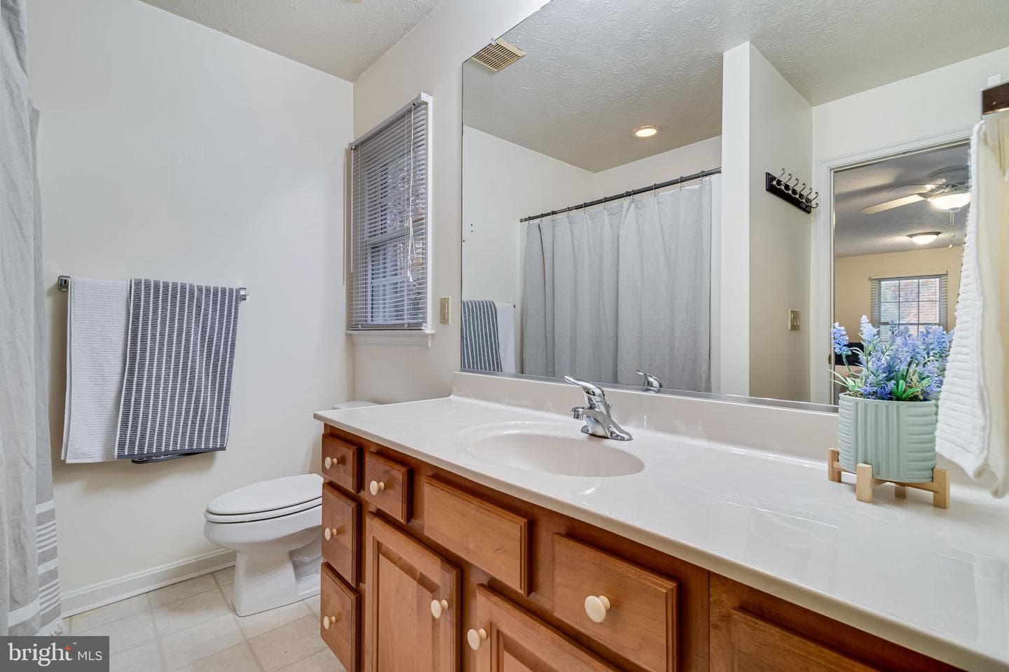23165 Heatherwood Lane photo 21