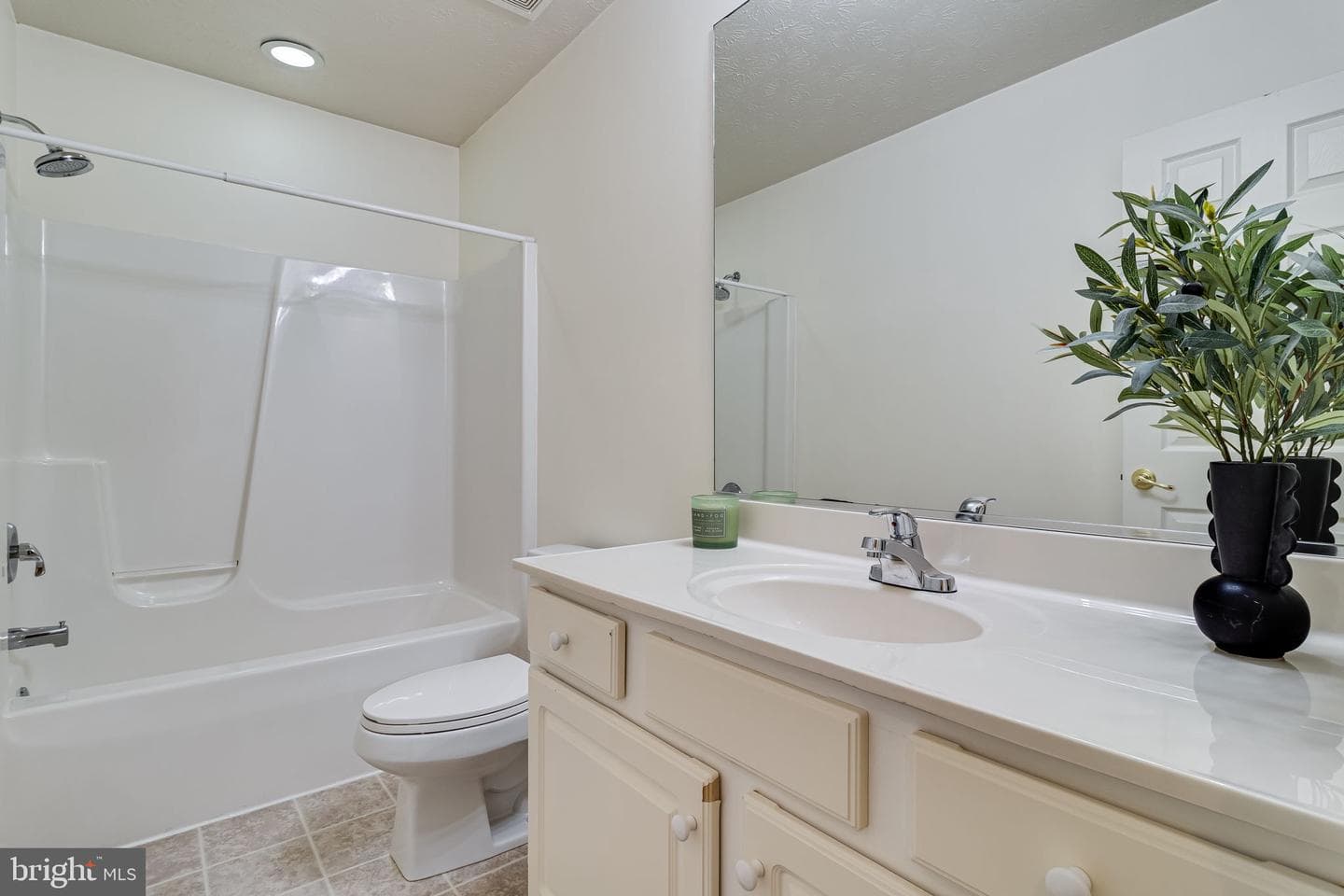 23165 Heatherwood Lane photo 25