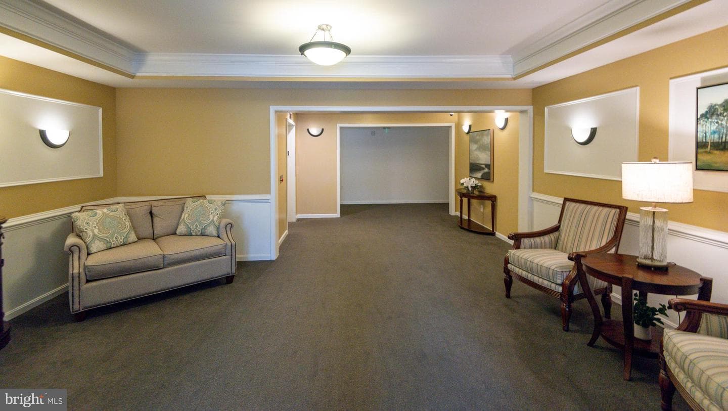 23570 F D R Boulevard #202 photo 23