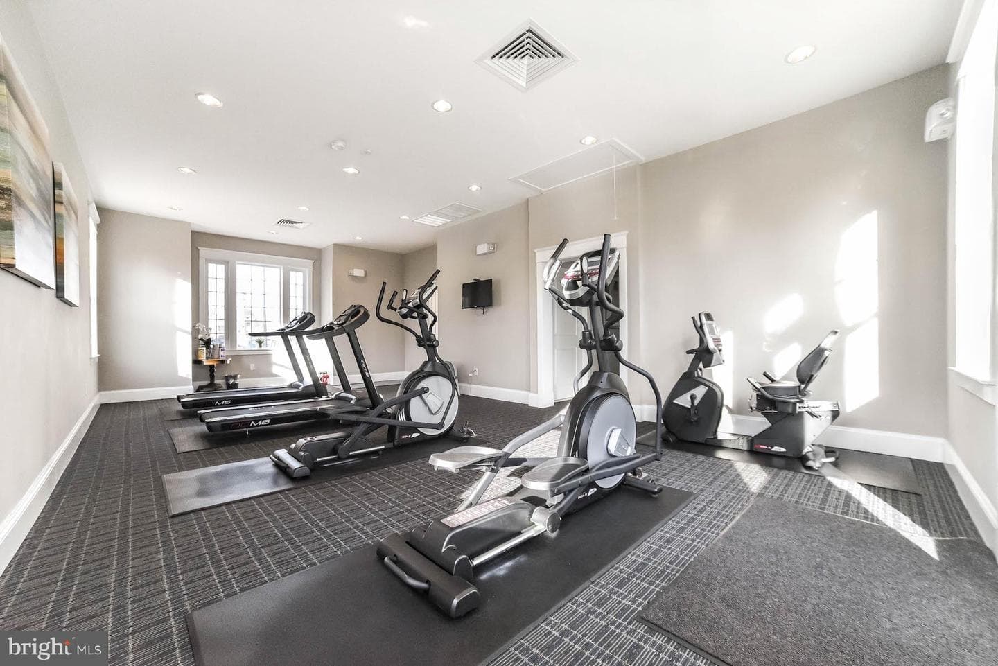 23570 F D R Boulevard #202 photo 28