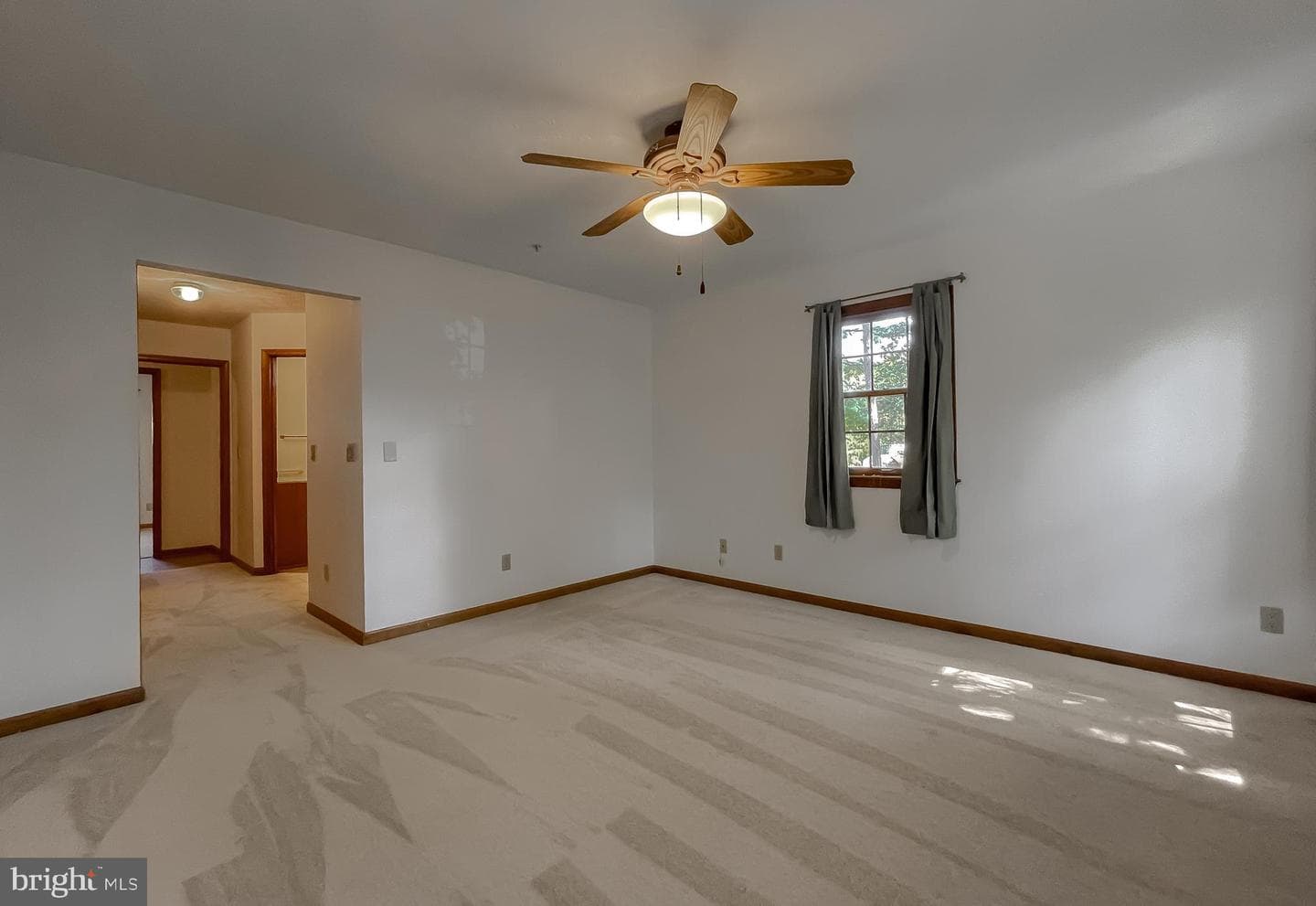 44059 Fieldstone Way photo 5