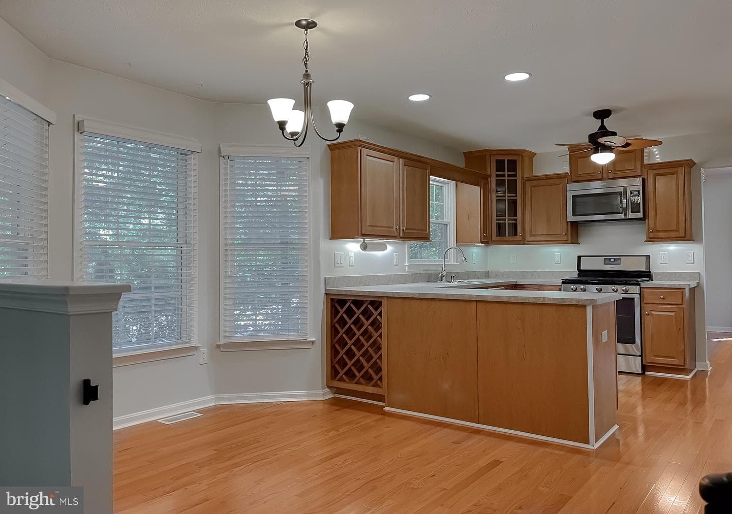 43915 Honeysuckle Way photo 17