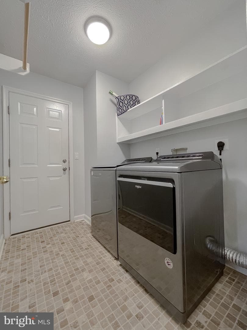 43915 Honeysuckle Way photo 26