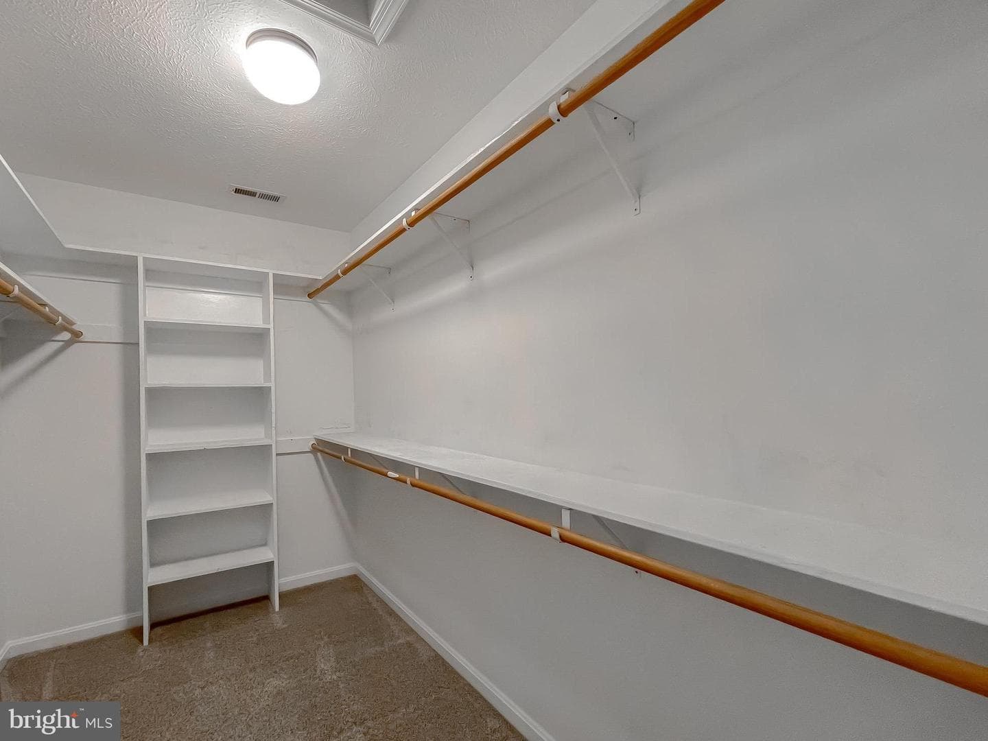 43915 Honeysuckle Way photo 41