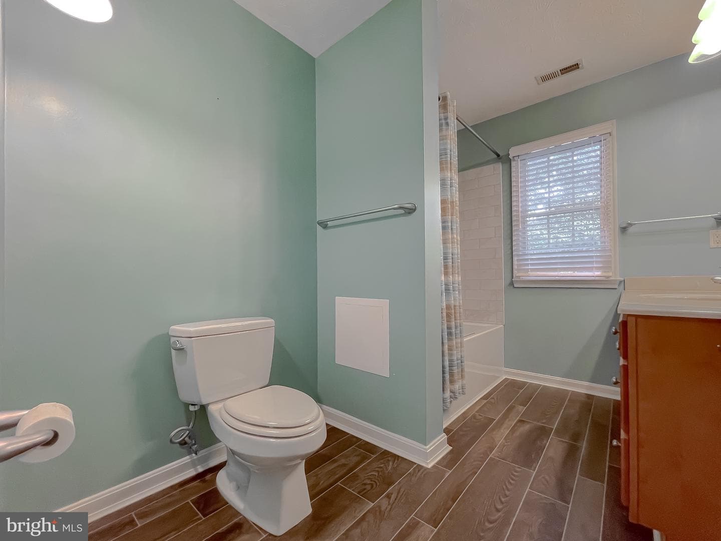 43915 Honeysuckle Way photo 42