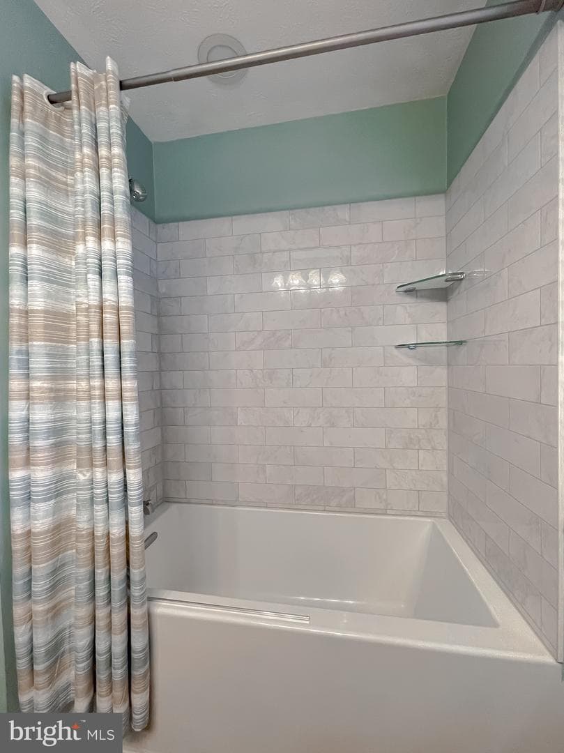 43915 Honeysuckle Way photo 44