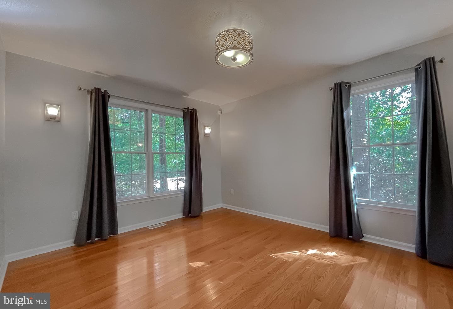 43915 Honeysuckle Way photo 8