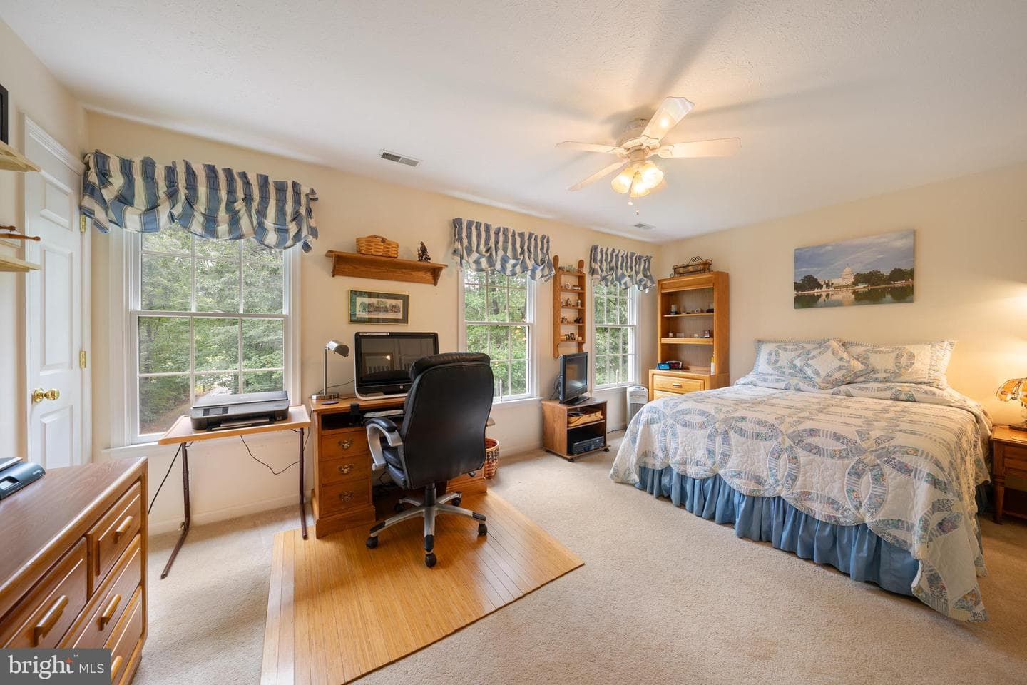 21039 Woodmere Drive photo 27