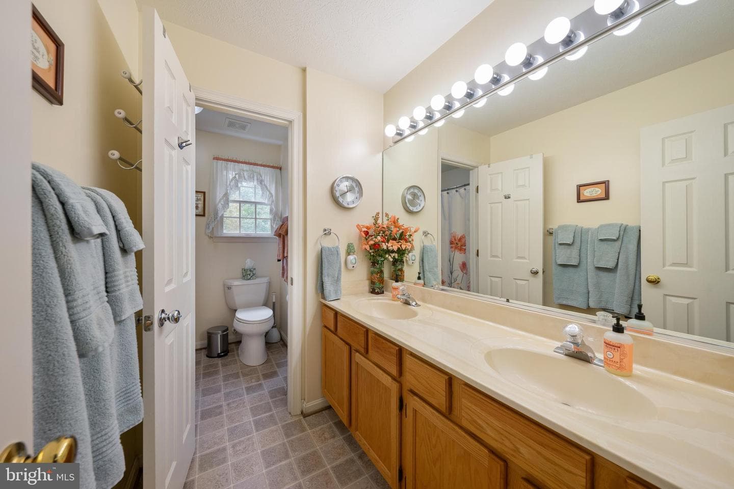 21039 Woodmere Drive photo 29