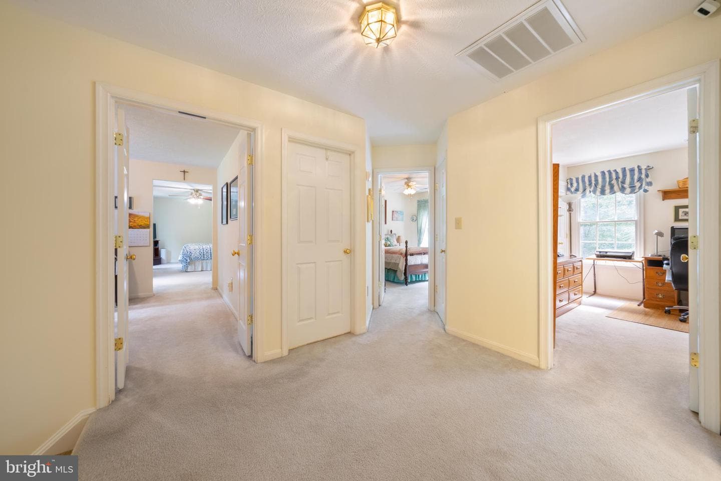 21039 Woodmere Drive photo 33