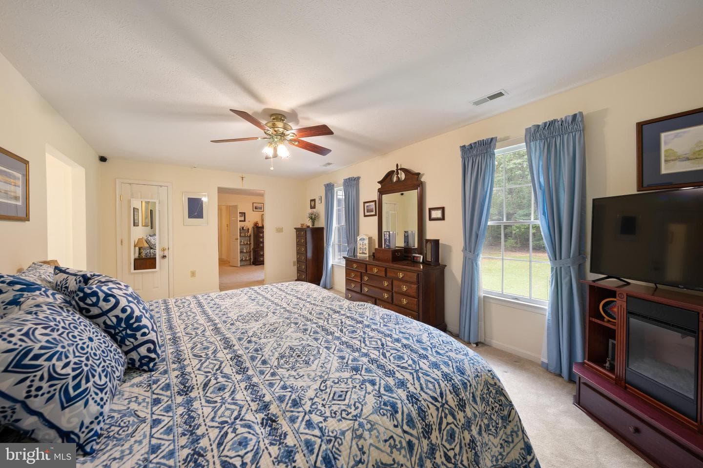 21039 Woodmere Drive photo 40