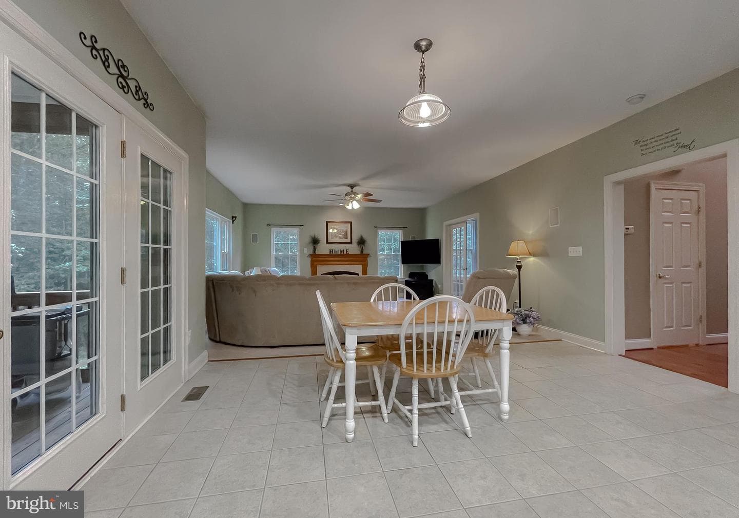 23146 Hollins Way photo 34