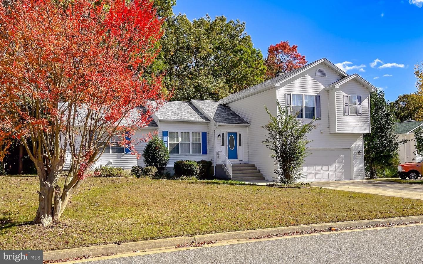 20804 Red Rose Court photo 2