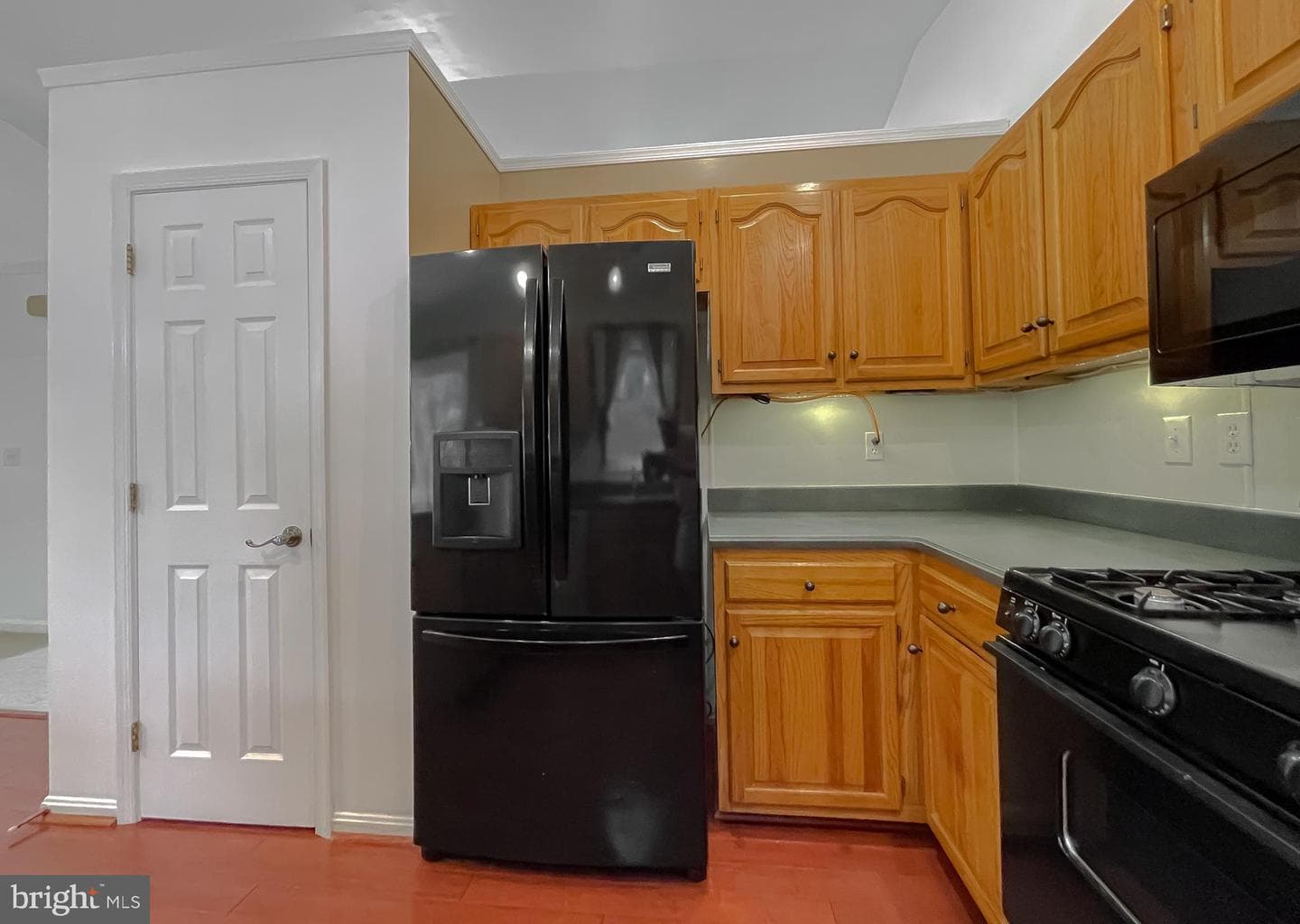 20804 Red Rose Court photo 23