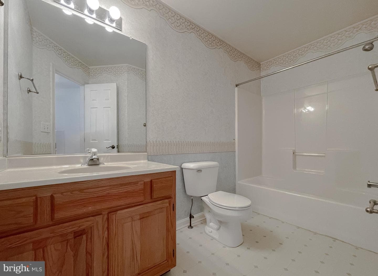 20804 Red Rose Court photo 52