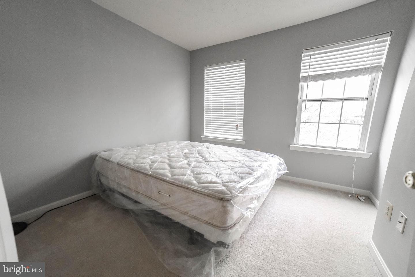 22129 Saint Leonards Circle photo 12