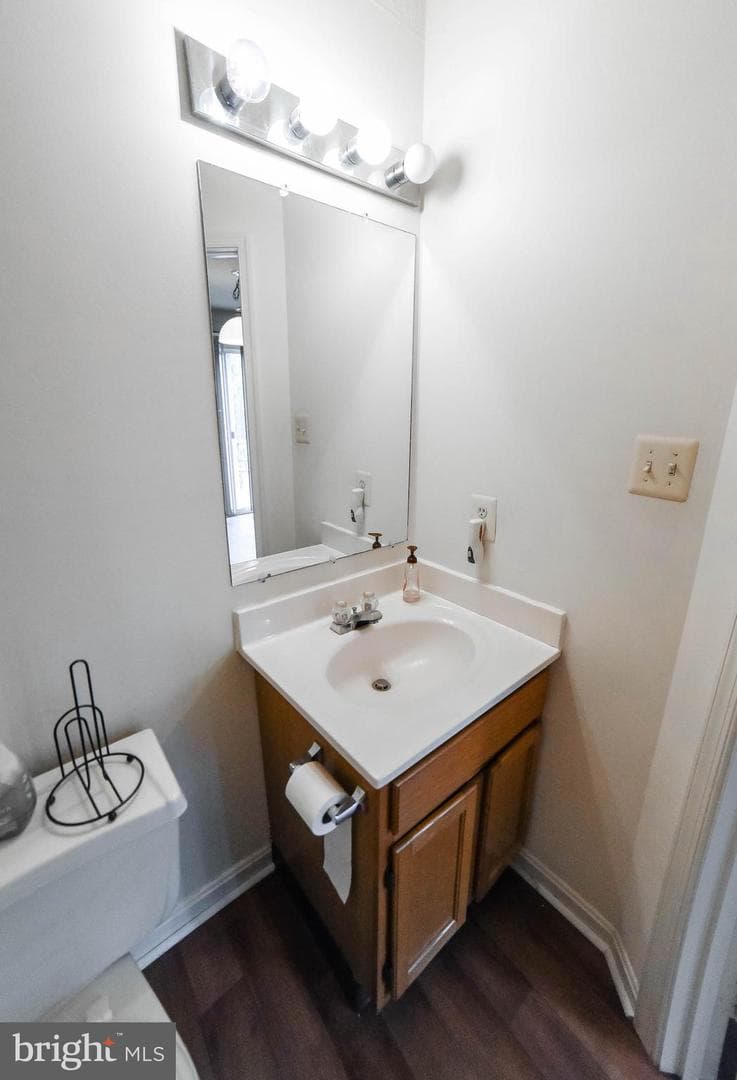 22129 Saint Leonards Circle photo 8