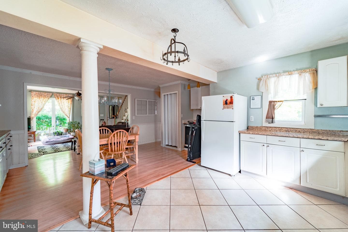 22466 Benswood Road photo 13