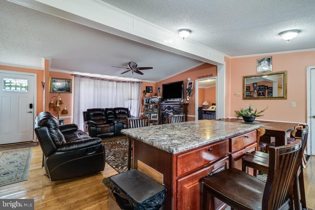 45880 S Springsteen Court photo 6