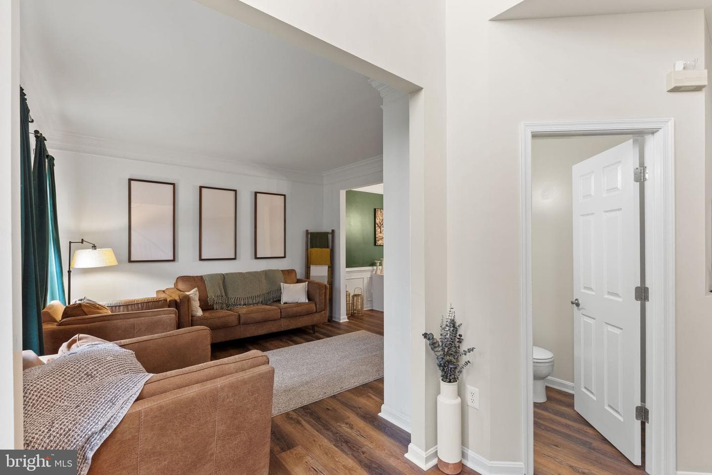 21398 Arum Place photo 2