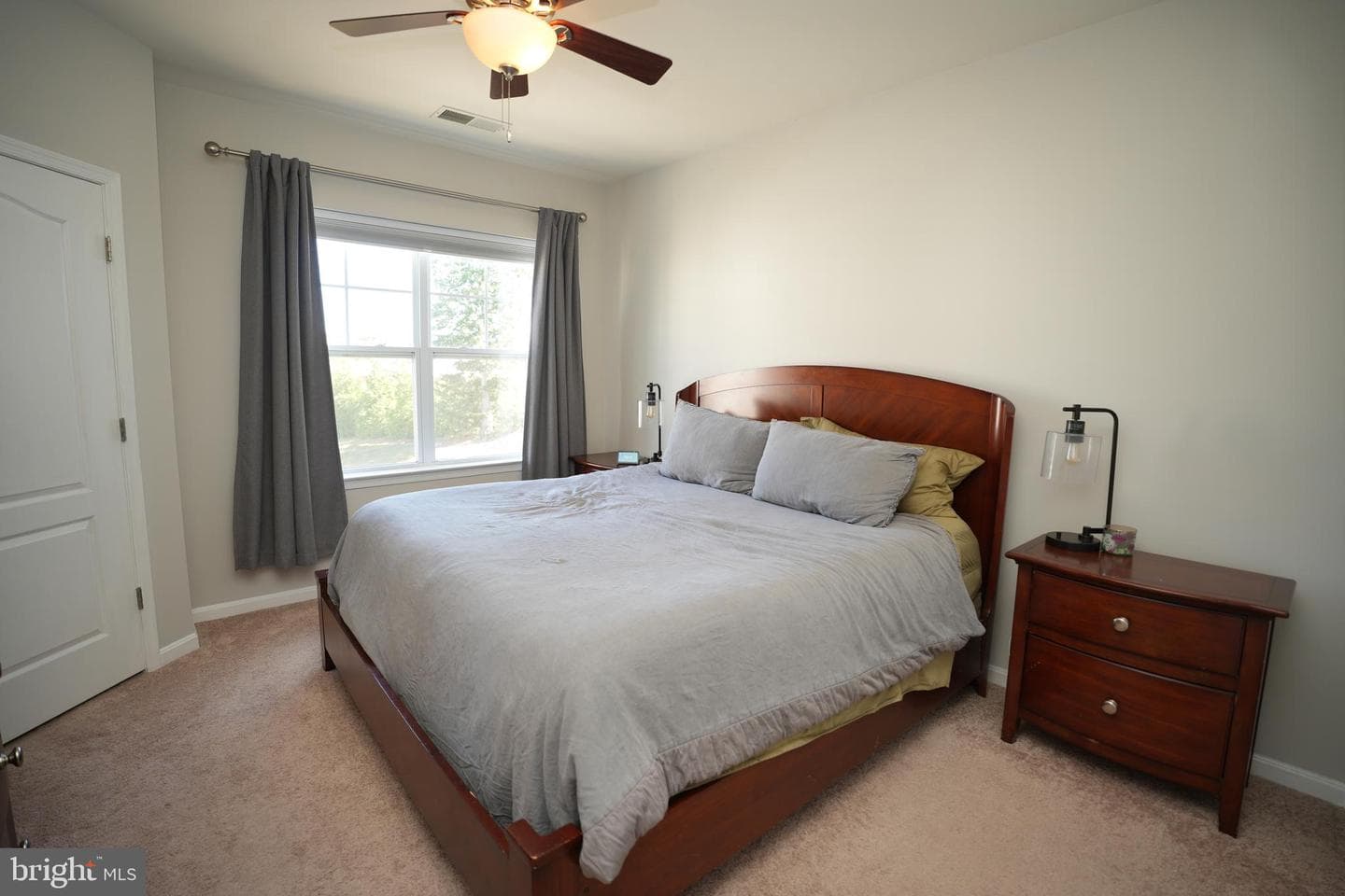 23510 F D R Boulevard #302 photo 14