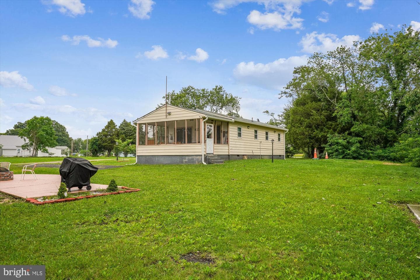 36557 Irving Road photo 3