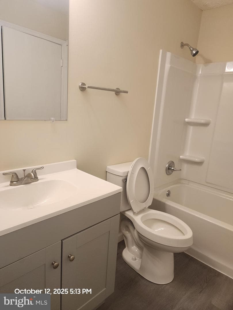 23240 Rosewood Court #7 photo 14