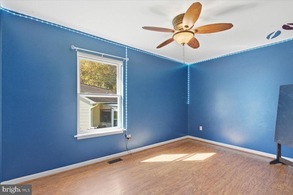 41886 Stephen Young Court photo 14