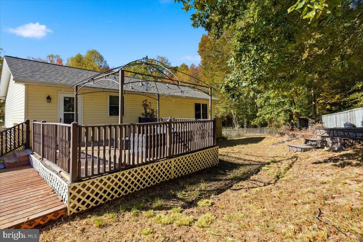 41886 Stephen Young Court photo 19