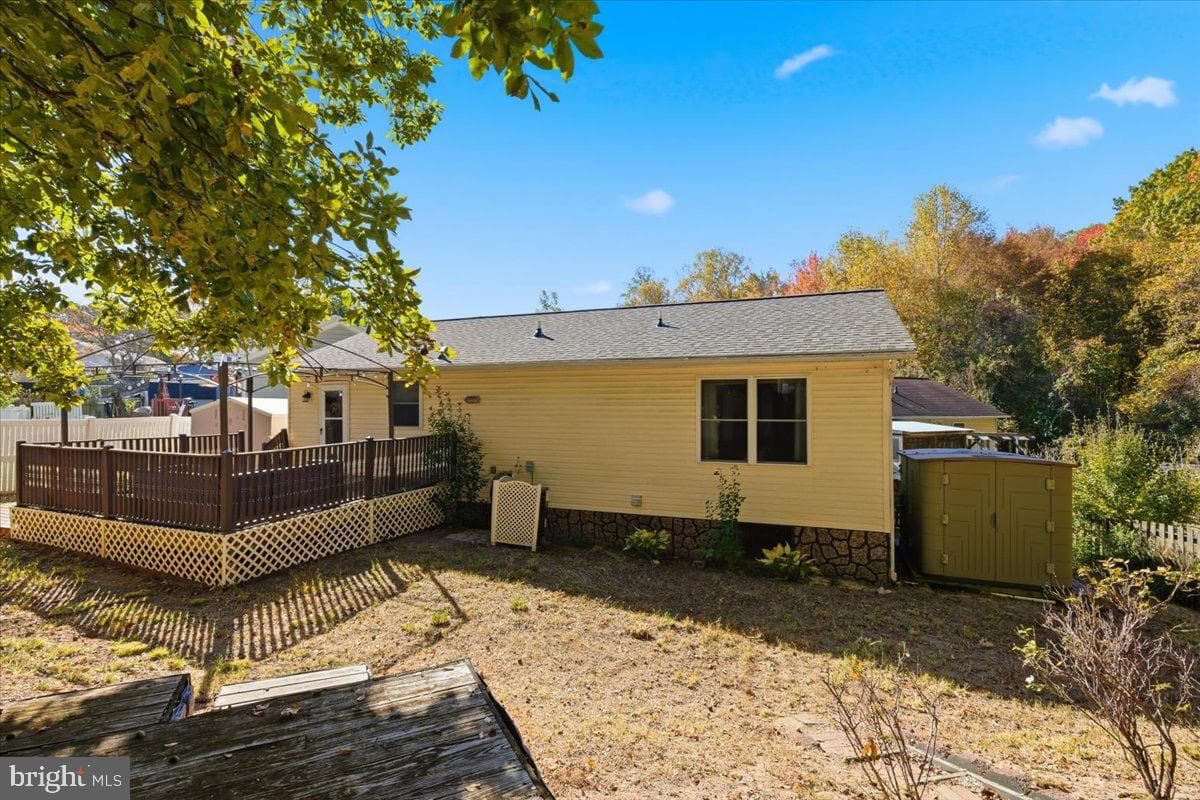 41886 Stephen Young Court photo 21