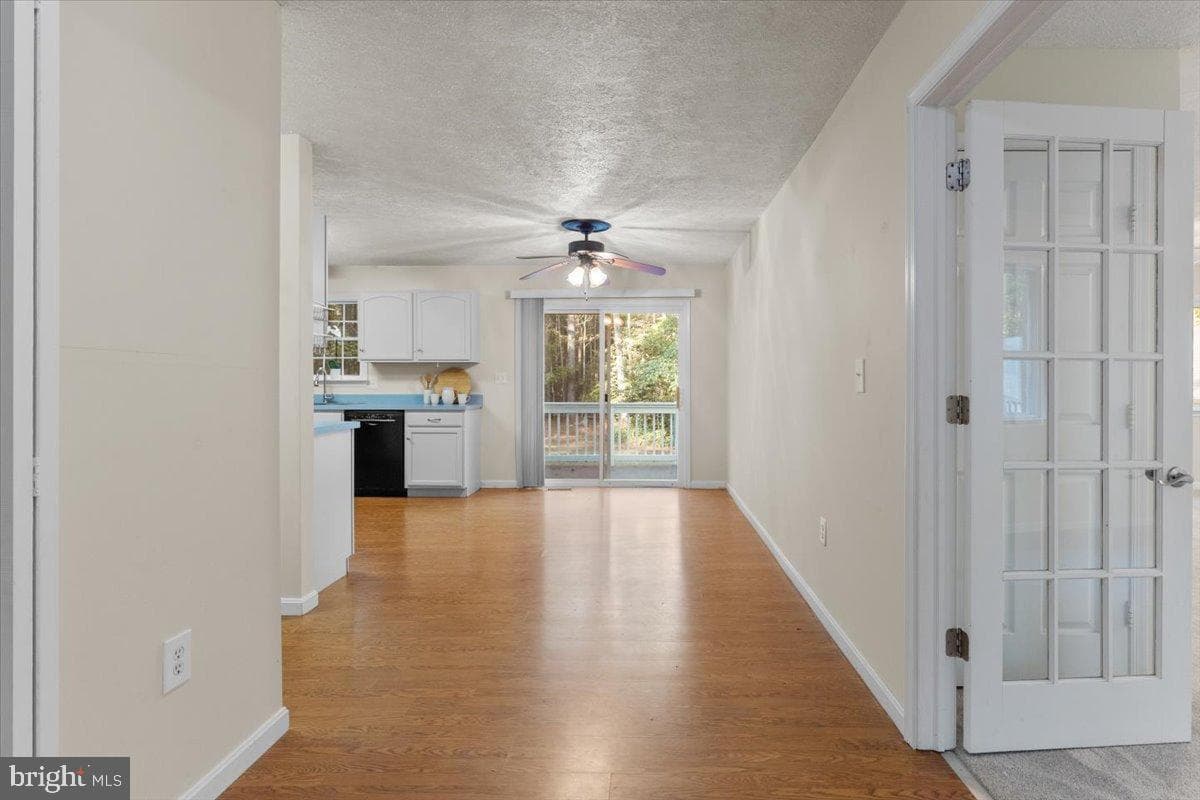 44504 Watson Lane photo 6