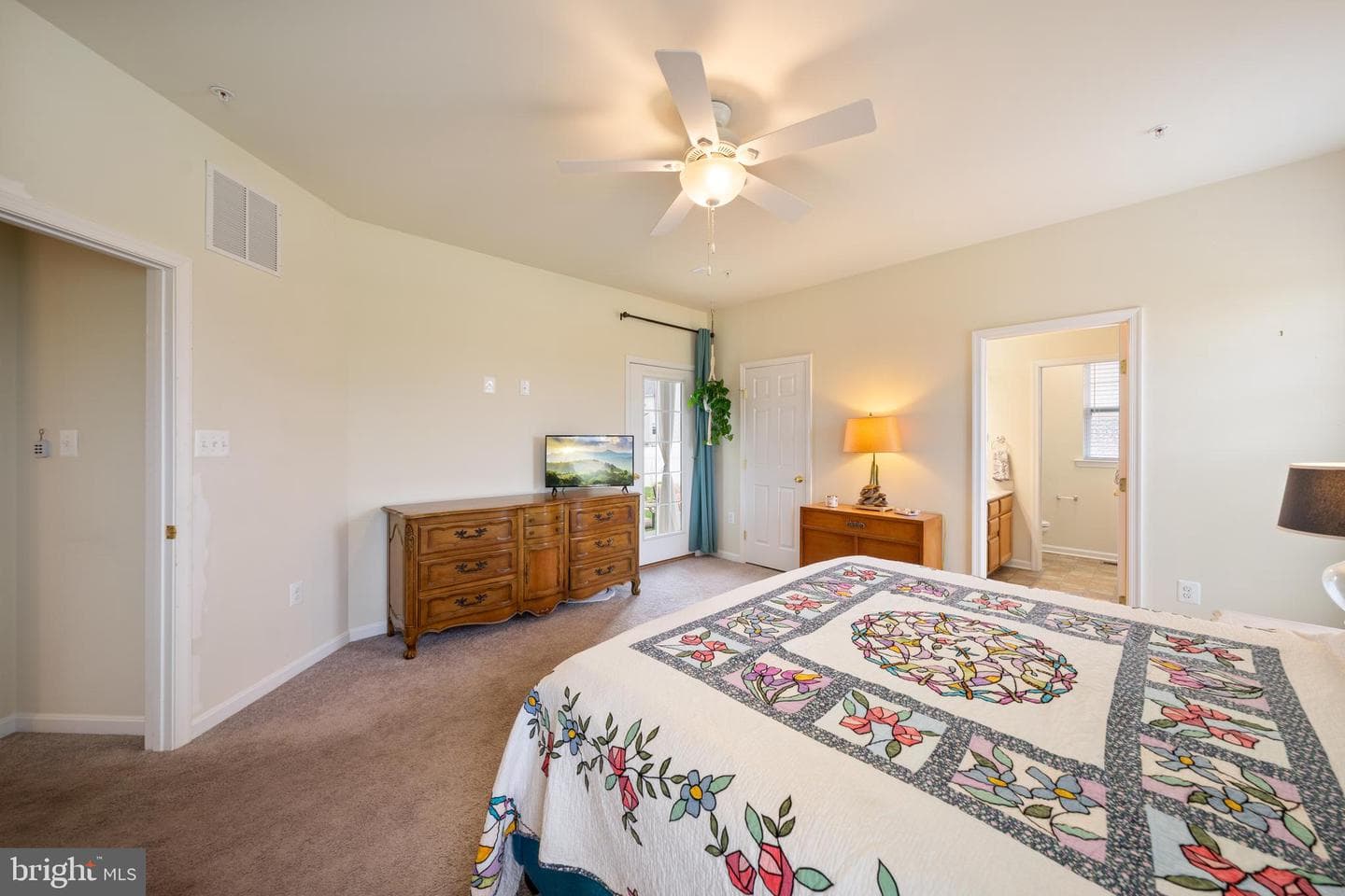 23264 Lindsay Drive photo 27