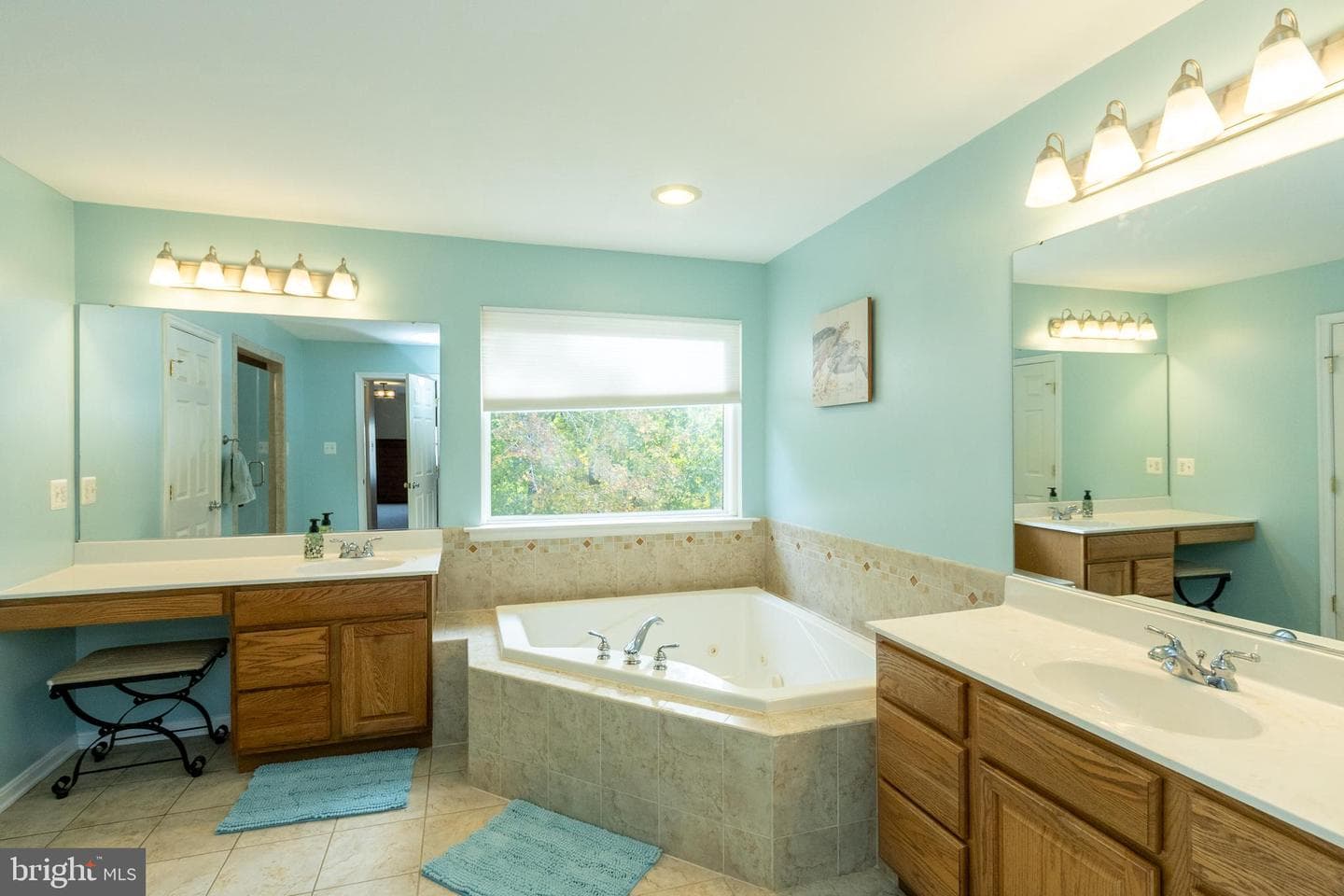 20616 Ramsey Drive photo 40