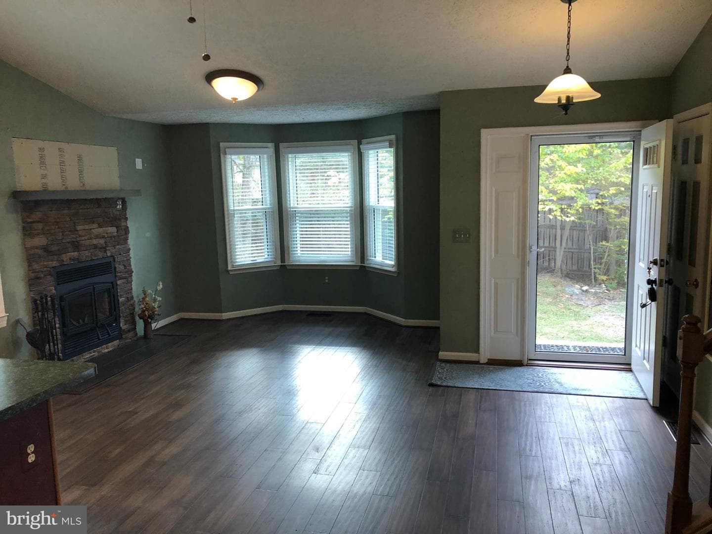 26984 Rita Way photo 10