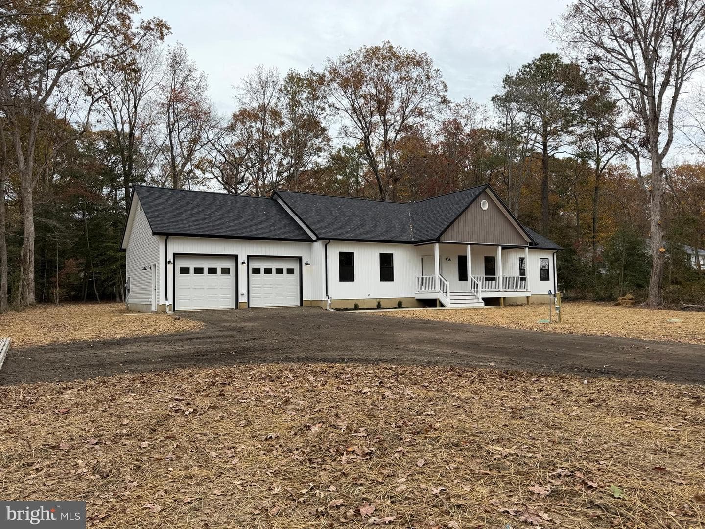44968 Hewitt Road photo 1