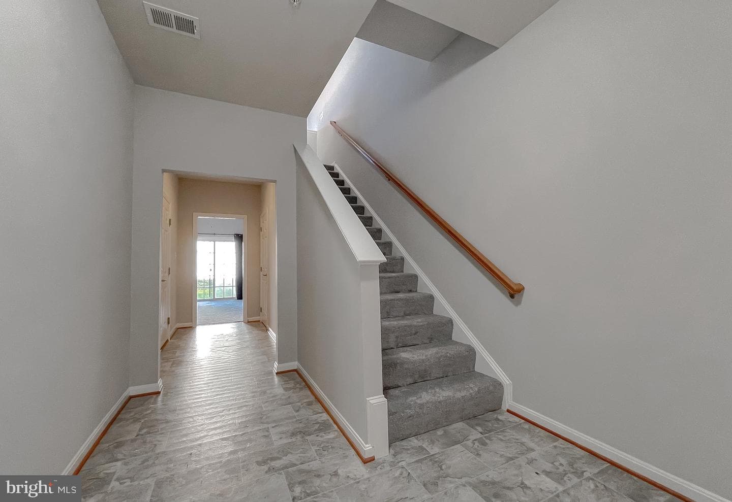 44284 Beaver Creek Drive photo 2