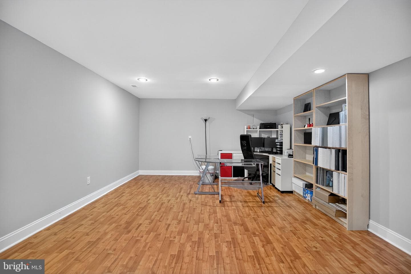 20747 Tenby Drive photo 34